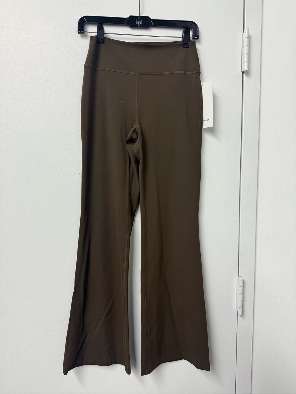 LuluLemon Grove HR Nulu Flared Pant *Short in Walnut Crunch
